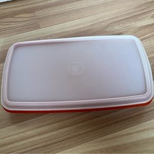 Vintage Tupperware deli meat/cheese/bacon storage container - red paprika